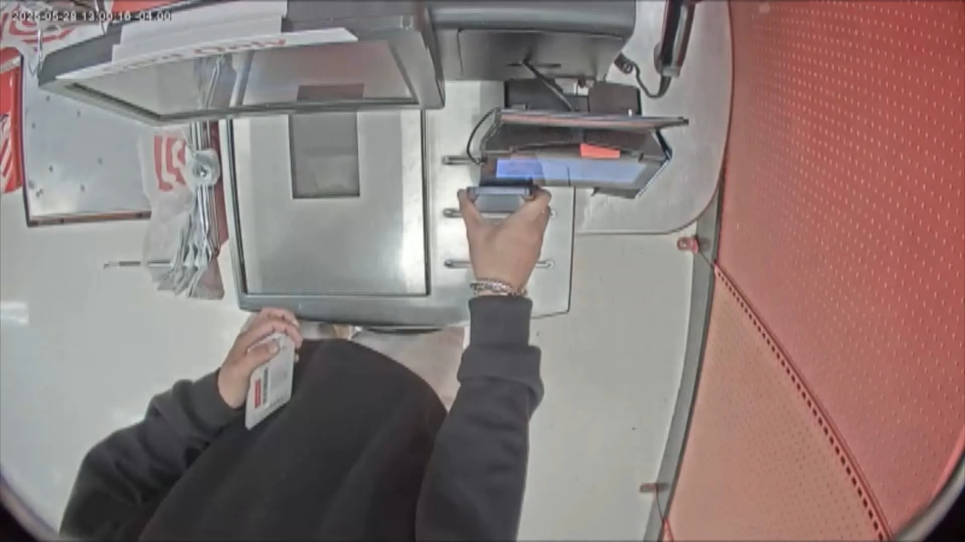 Tap-to-Pay Fraud Fuels Chinese Organized Retail Crime, Hits HD